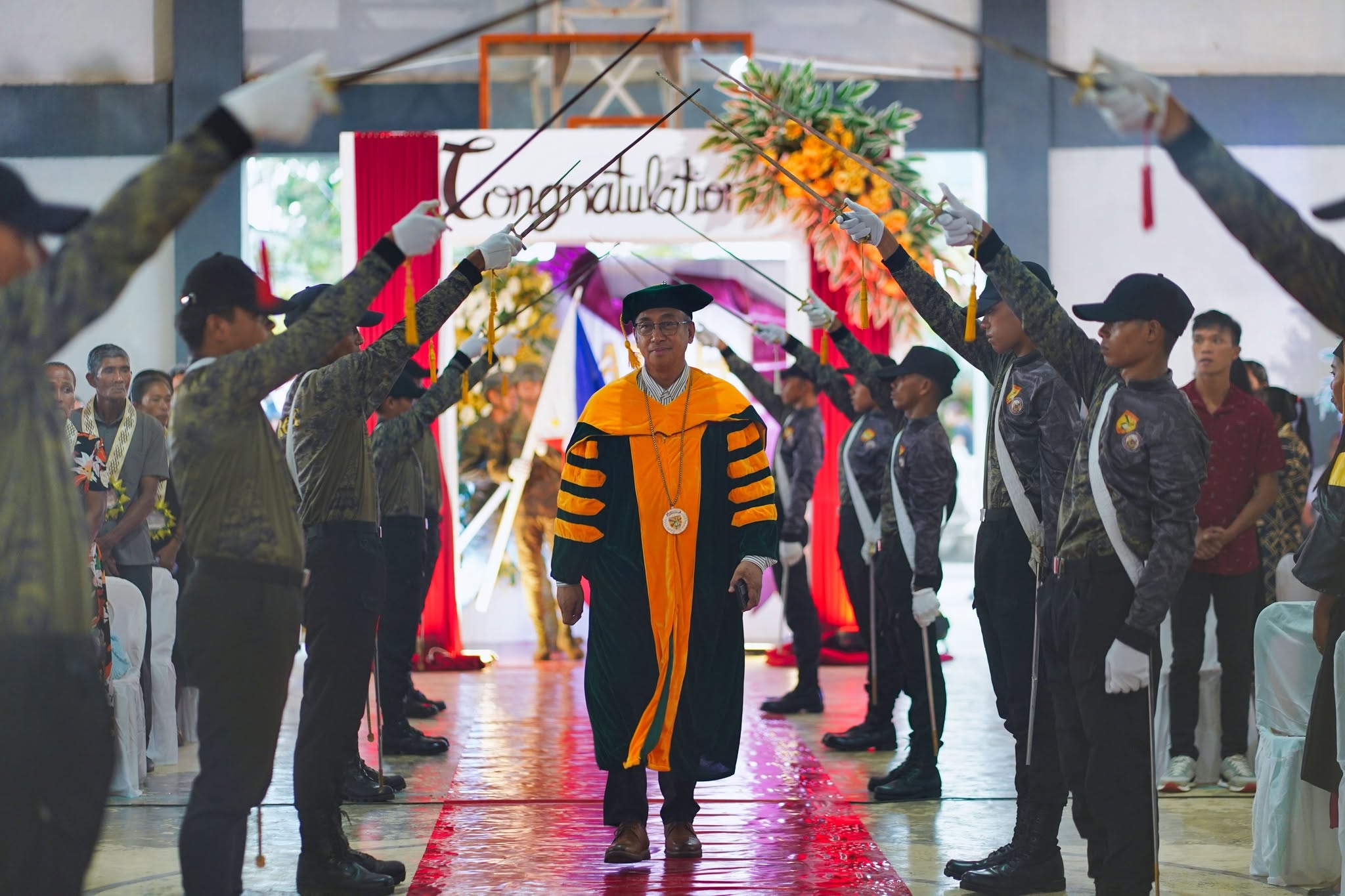 GRAD-AT-CALAYAN-PHOTOSET photo 37